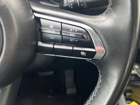 Used 2025 MAZDA MAZDA3 s FWD image 20