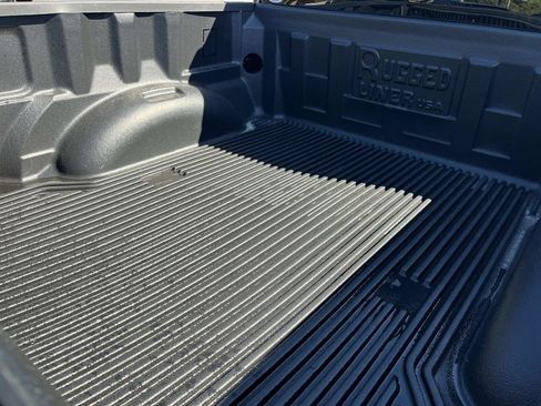 Used 2024 Ford F150 XLT image 4