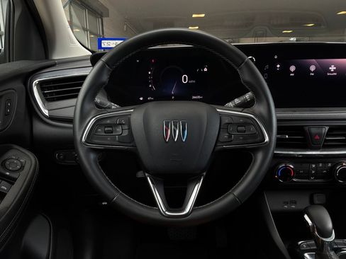 Used 2025 Buick Encore GX Preferred FWD image 31