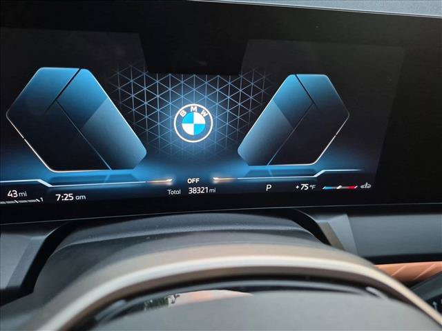 Used 2025 BMW X3 xDrive30i AWD/4WD image 11