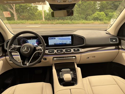 Used 2026 Mercedes-Benz GLE 350 4MATIC image 11
