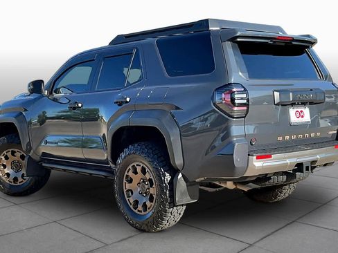 Used 2025 Toyota 4Runner Trailhunter image 12