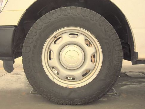 Used 2021 Ford F150 XL w/ Equipment Group 101A High RWD image 15