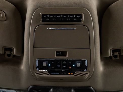 Used 2026 Ford F350 Platinum w/ Platinum Plus Package image 29