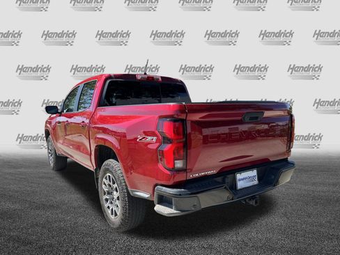 Used 2023 Chevrolet Colorado Z71 w/ Z71 Convenience Package 2 AWD/4WD image 9
