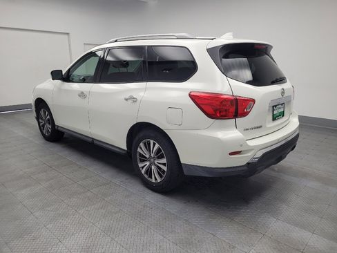 Used 2019 Nissan Pathfinder SL image 5