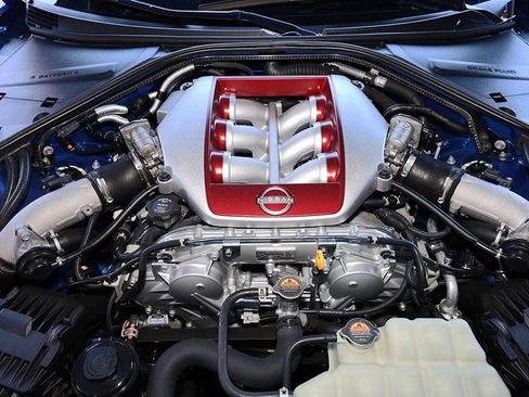 Used 2024 Nissan GT-R w/ Floor Mat Package AWD/4WD image 42