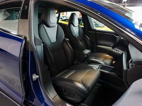 Used 2018 Tesla Model S AWD image 32