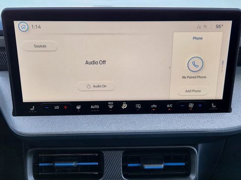 New 2025 Ford Maverick XLT w/ XLT Luxury Package image 13