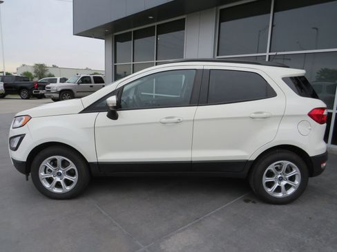Used 2020 Ford EcoSport SE w/ SE Convenience Package image 4
