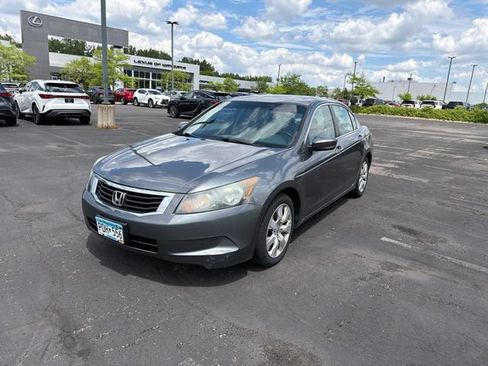 Used 2010 Honda Accord EX-L image 3