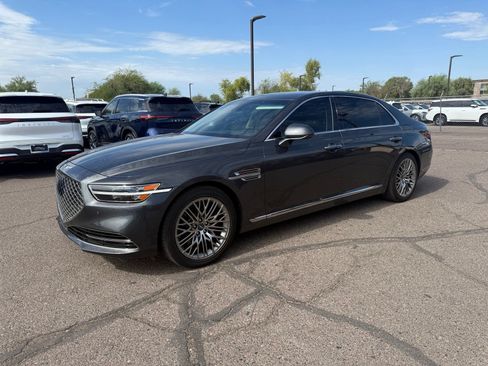 Used 2022 Genesis G90 5.0 Ultimate RWD image 1