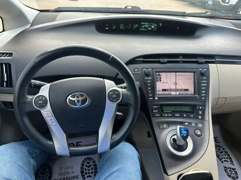 Used 2011 Toyota Prius Four w/ Navigation Pkg image 16