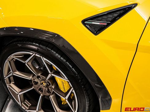 Used 2024 Lamborghini Urus Performante image 16