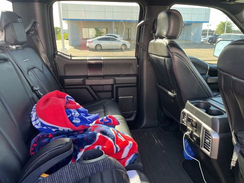 Used 2020 Ford F150 Platinum w/ Equipment Group 701A Luxury AWD/4WD image 13