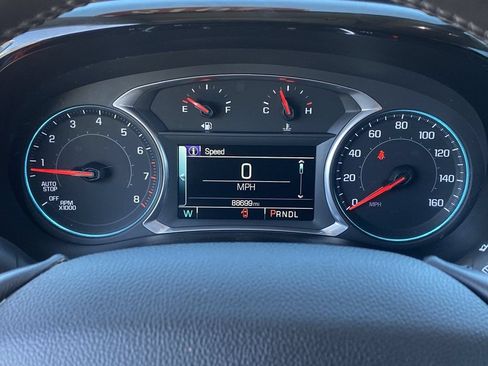 Used 2018 Chevrolet Traverse LT FWD image 35
