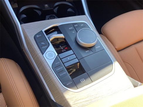 Used 2025 BMW 330i xDrive 330i xDrive w/ Convenience Package image 20