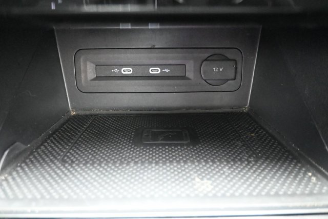 Used 2023 Volkswagen Atlas SE FWD image 31