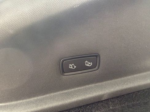 Used 2026 Tesla Model Y AWD image 26
