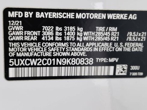 Used 2022 BMW X7 xDrive40i w/ Cold Weather Package image 17