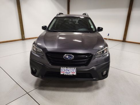 Used 2022 Subaru Outback Onyx Edition XT AWD/4WD image 3