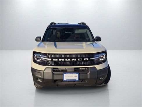 New 2025 Ford Bronco Sport Outer Banks image 2