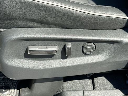 New 2026 Honda Odyssey Touring image 14