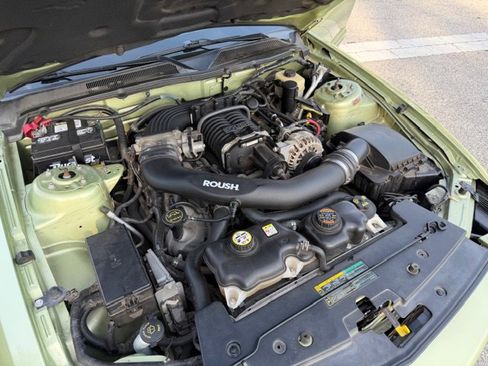 Used 2006 Ford Mustang GT Premium image 23