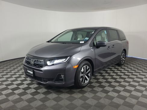 New 2026 Honda Odyssey EX-L image 8