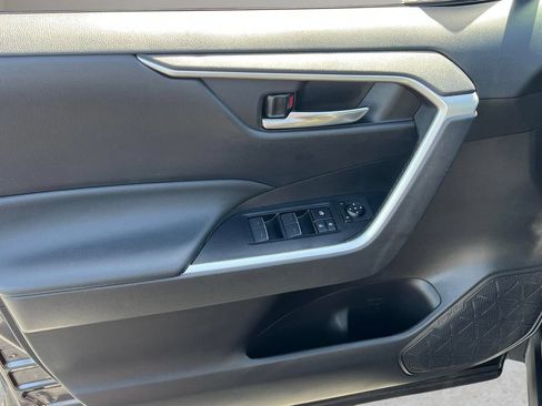 Certified 2022 Toyota RAV4 XLE Premium FWD image 10