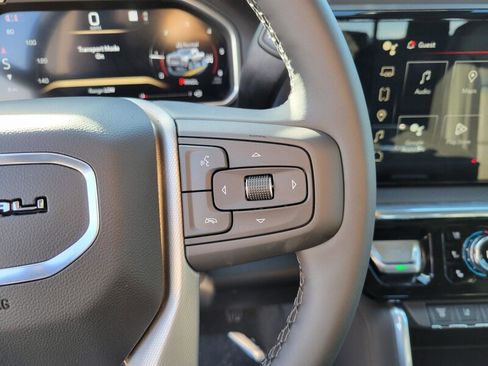 New 2026 GMC Sierra 2500 Denali w/ Denali Reserve Package image 15