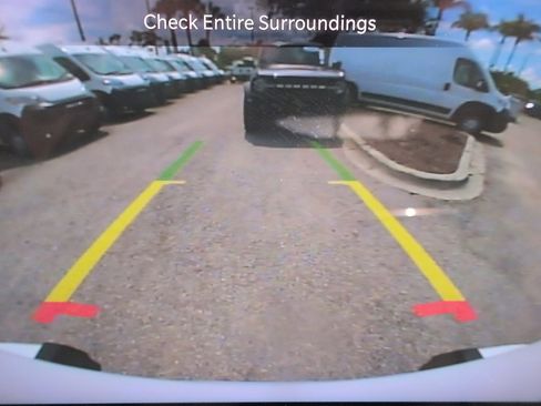 Used 2021 Chrysler Pacifica Touring-L FWD image 20