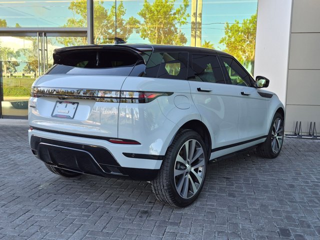 Certified 2026 Land Rover Range Rover Evoque Dynamic SE AWD/4WD image 5