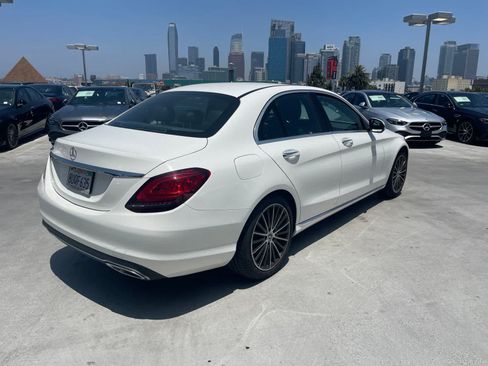 Used 2021 Mercedes-Benz C 300 Sedan image 3