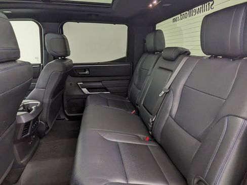 Used 2022 Toyota Tundra Platinum w/ Advanced Package AWD/4WD image 37