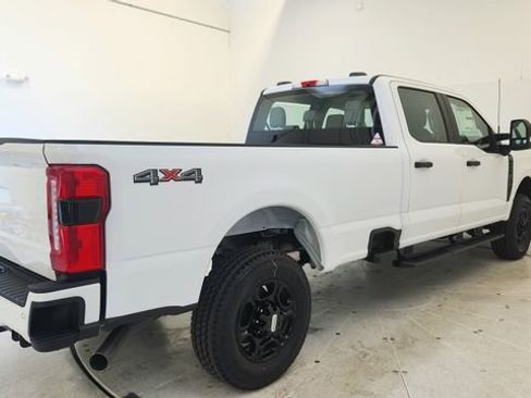 Used 2024 Ford F250 XL w/ STX Appearance Package AWD/4WD image 6