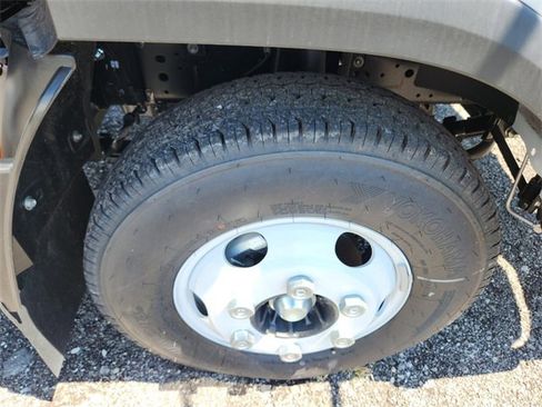 New 2024 Chevrolet Low Cab Forward image 11