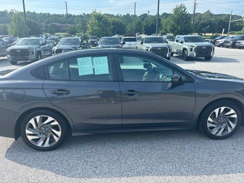 Used 2025 Subaru Legacy Limited AWD/4WD image 2