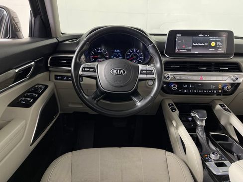 Used 2020 Kia Telluride EX w/ Towing Package AWD/4WD image 16