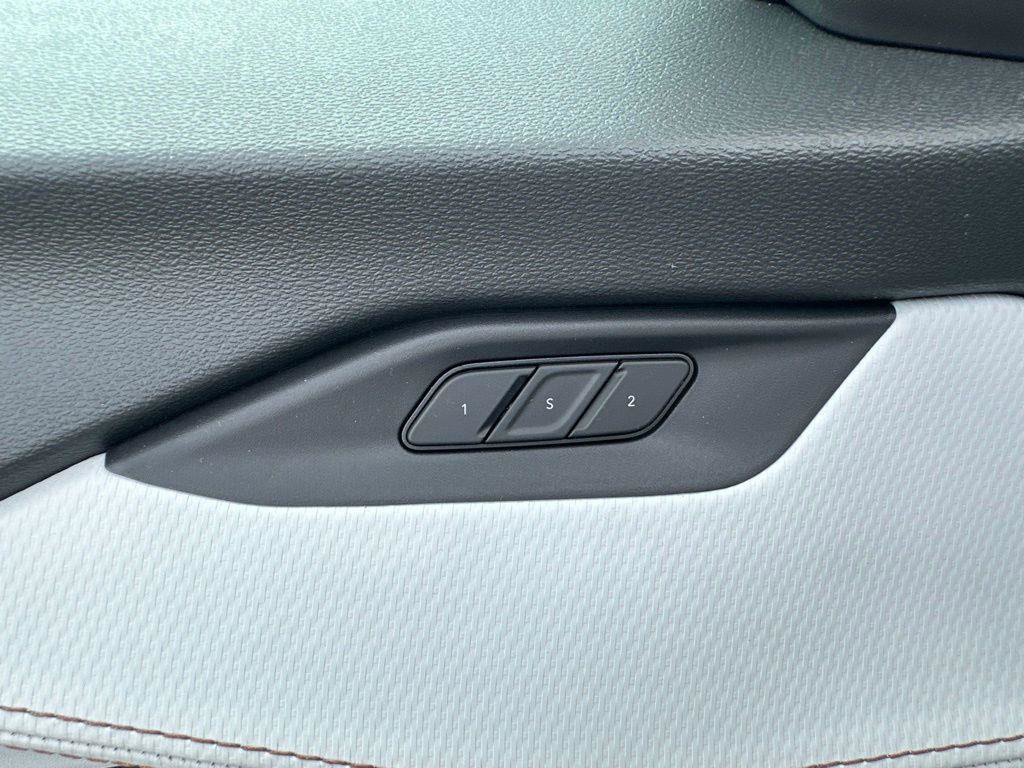 New 2026 Jeep Cherokee Overland AWD/4WD image 28