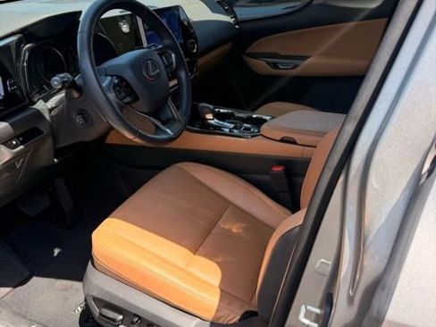 Used 2024 Lexus NX 350h AWD image 10