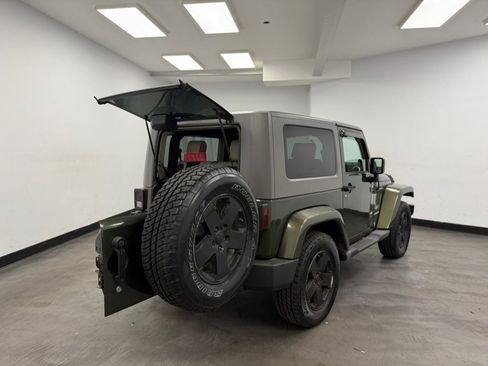 Used 2009 Jeep Wrangler Sahara AWD/4WD image 22