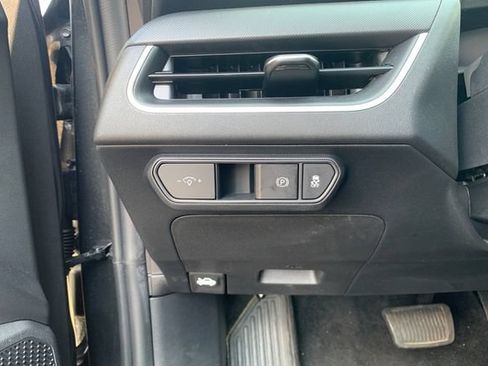 Used 2025 Kia K4 FWD image 29