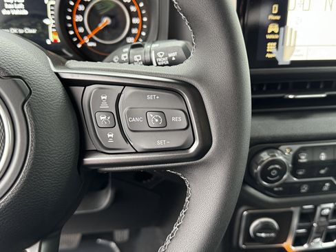 New 2025 Jeep Wrangler Sport S image 21