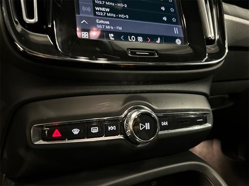 Certified 2023 Volvo C40 P8 Recharge Plus w/ Climate Package image 18