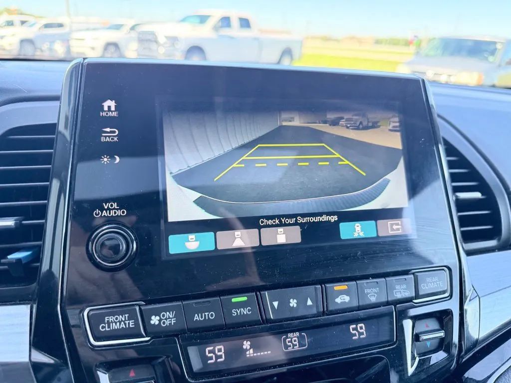 Used 2022 Honda Odyssey Elite image 19