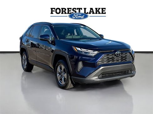 Used 2022 Toyota RAV4 XLE image 1