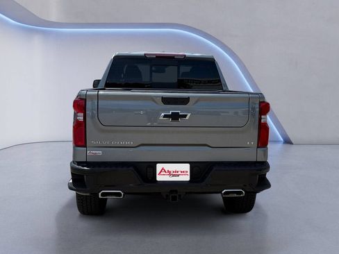 Used 2025 Chevrolet Silverado 1500 LT Trail Boss w/ Convenience Package II AWD/4WD image 4