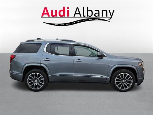 Used 2020 GMC Acadia Denali w/ Denali Ultimate Package image 3