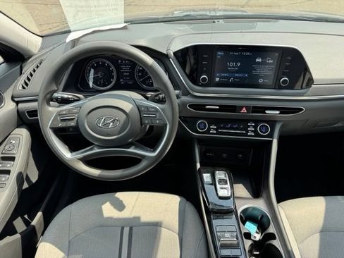 Used 2021 Hyundai Sonata SEL FWD image 17